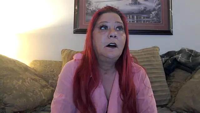 LexxiLeeds online show from 10, 10, 2025