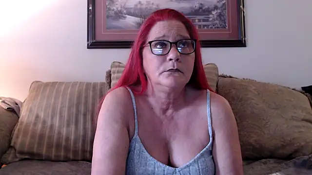 LexxiLeeds online show from 15, 3, 2025