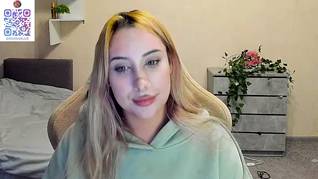 Snapshot of MoranaKit chatting on 13, 2, 2025 MoranaKit online show from 13, 2, 2025