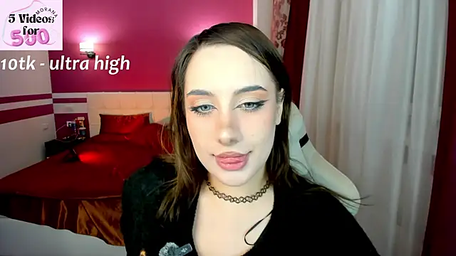 Snapshot of MoranaKit chatting on 30, 11, 2025 MoranaKit online show from 30, 11, 2025