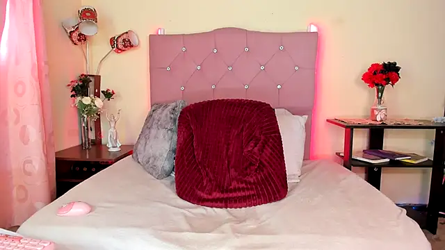 MISSKENDALL hot online show from 14, 9, 2025