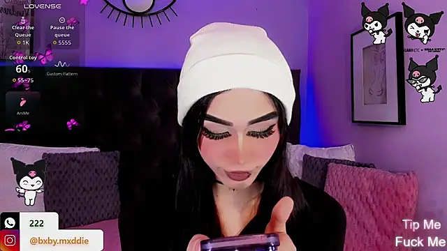 kimMaddiee online show from 12, 10, 2025