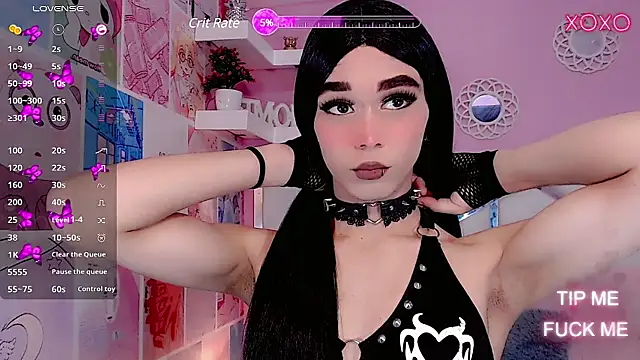 kimMaddiee online show from 2, 1, 2025