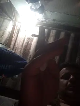 TusOjitosClaros69 online show from 13, 1, 2025