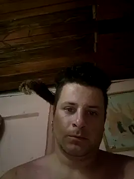 TusOjitosClaros69 online show from 4, 2, 2025