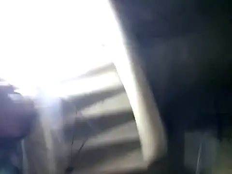 TusOjitosClaros69 online show from 28, 12, 2024