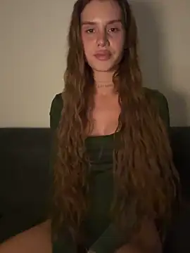 EmiliaCatalina online show from 24, 3, 2026