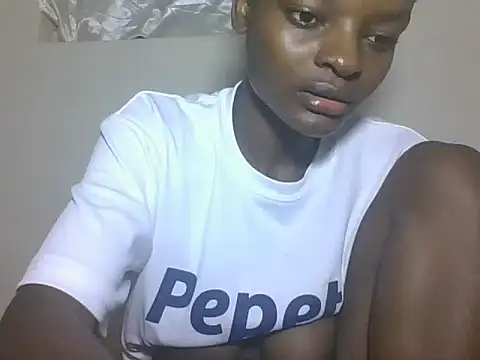 Sexyhotgal23 online show from 2, 6, 2026