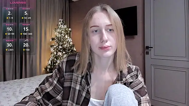 Mika Ray online show from 18, 12, 2025