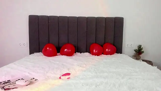 Mika Ray online show from 14, 2, 2025