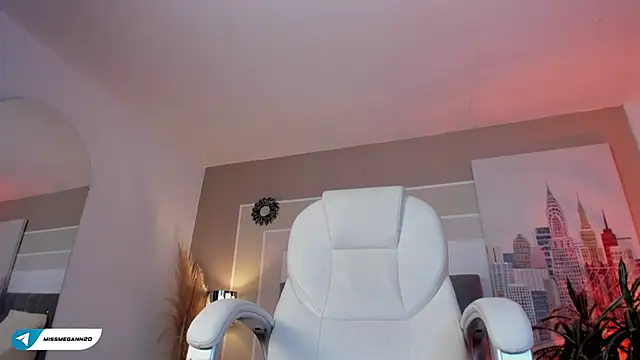 missmegann online show from 26, 1, 2025