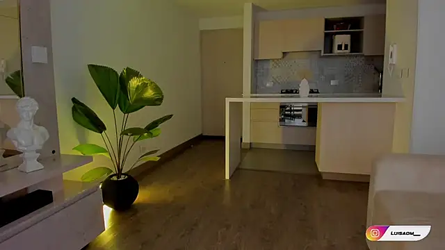 missmegann online show from 12, 9, 2025