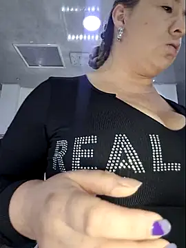 laura bassi online show from 7, 11, 2025