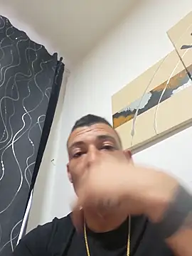 Snapshot of Zoltanioan26 chatting on 29, 3, 2026 Zoltanioan26 online show from 29, 3, 2026