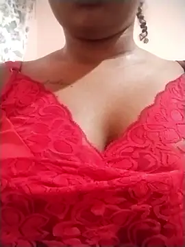 Snapshot of Aunt_9999 chatting on 8, 12, 2024 Aunt 9999 online show from 8, 12, 2024