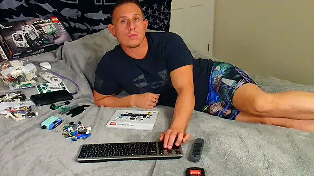 zack Fisher online show from 5, 2, 2025