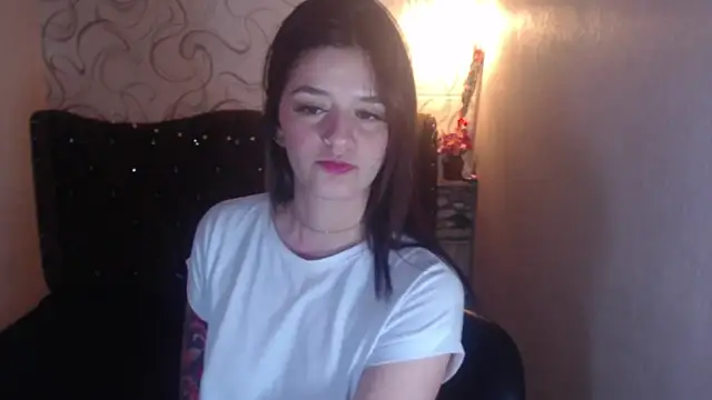 LiaHarryis online show from 8, 3, 2025