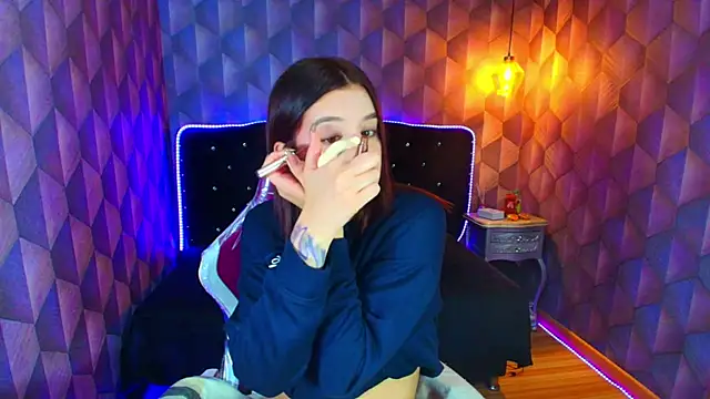 LiaHarryis online show from 11, 2, 2026