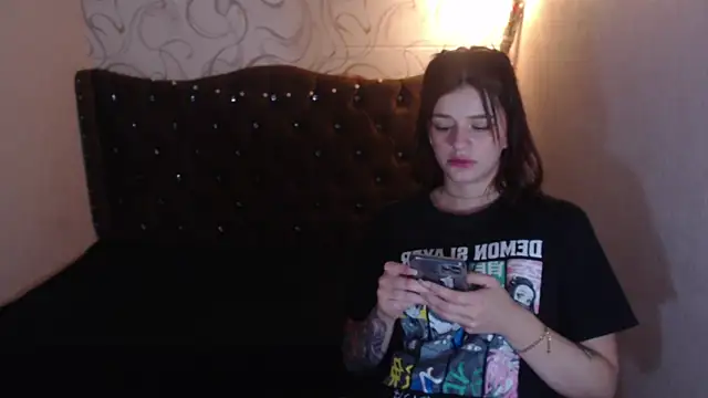 LiaHarryis online show from 15, 3, 2025