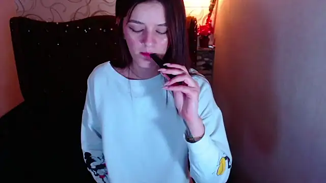 LiaHarryis online show from 12, 3, 2025