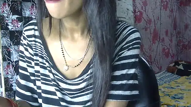 Snapshot of Anjali_Milsi chatting on 8, 10, 2025 Anjali Milsi online show from 8, 10, 2025