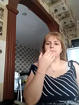 Lady nice cat online show from 18, 9, 2025