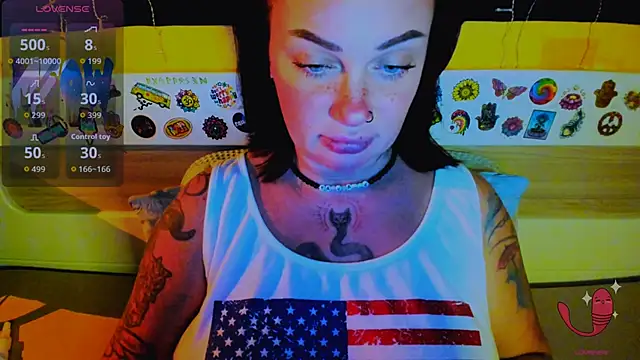 EllieOz online show from 14, 12, 2025