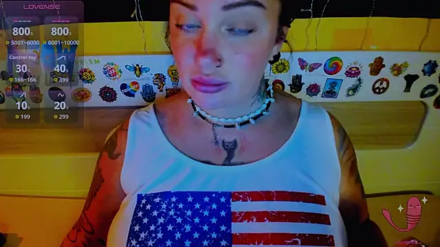 EllieOz online show from 22, 9, 2025