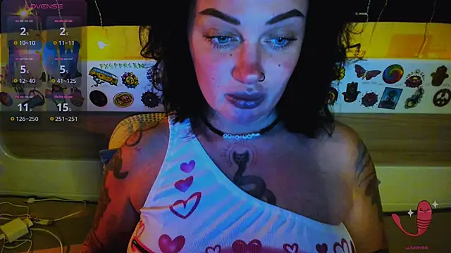 EllieOz online show from 17, 12, 2025