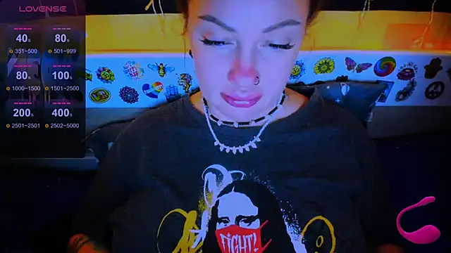 EllieOz online show from 21, 3, 2025