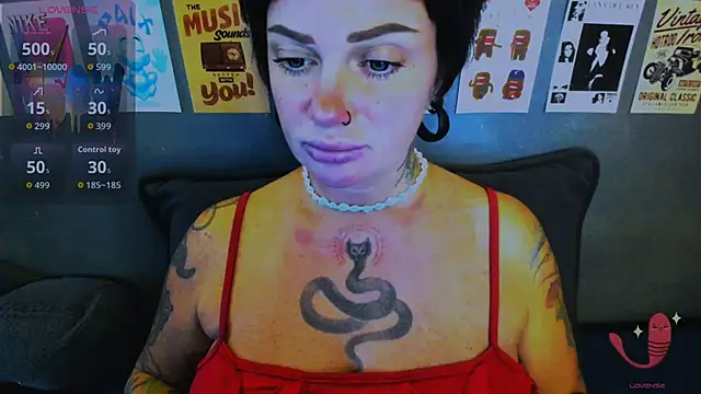 EllieOz online show from 5, 5, 2026