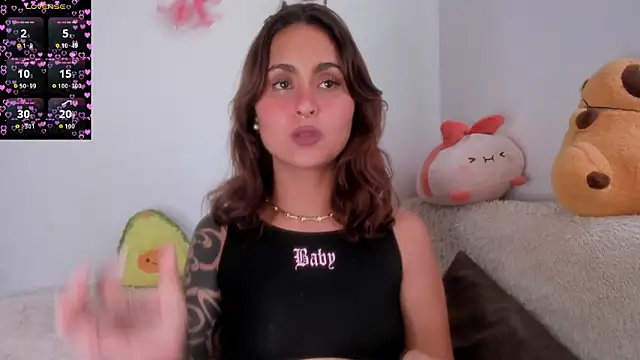 Violette-Ramirez01 online show from 11, 11, 2025