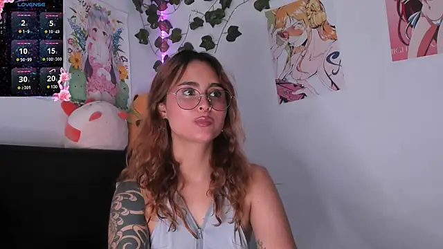 Violette-Ramirez01 online show from 9, 2, 2025