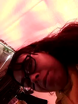 Angie-1998 online show from 23, 3, 2026