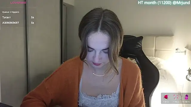 Miss Aliannaa online show from 24, 2, 2025