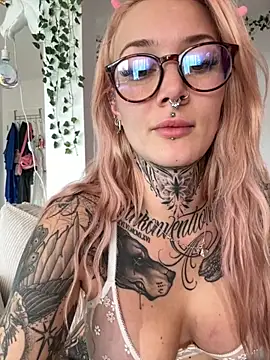 Stella-Kink online show from 21, 10, 2025