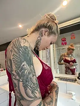 Stella-Kink online show from 4, 4, 2026