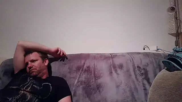 LauraBaby online show from 13, 3, 2025