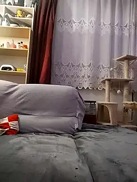 LauraBaby online show from 2, 11, 2025