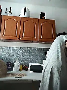 LauraBaby online show from 29, 9, 2025