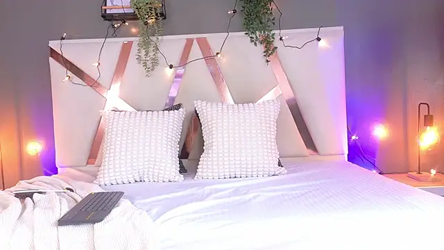 nahomi campbell online show from 12, 9, 2025