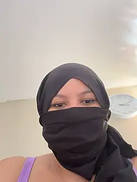 Amina hafsa online show from 15, 7, 2026