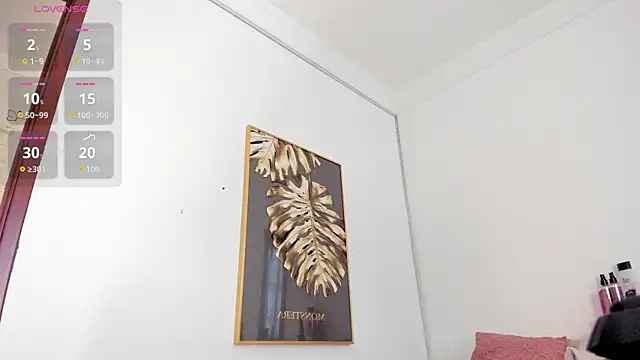 Amina hafsa online show from 15, 4, 2026