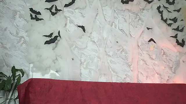 roselinedior online show from 30, 10, 2025