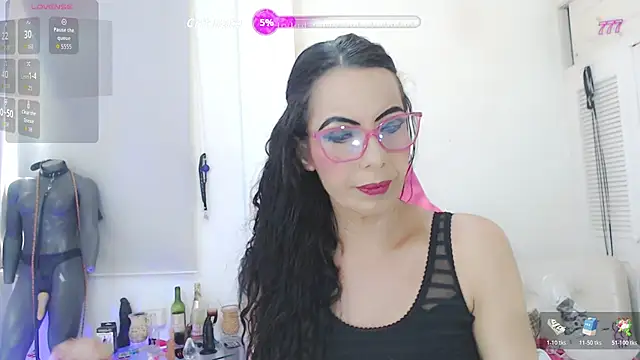 sasha mom69  online show from 4, 3, 2026