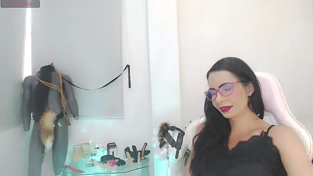 sasha mom69  online show from 27, 11, 2025