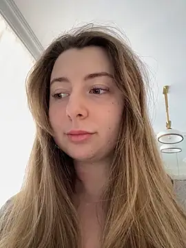 curvyflawless online show from 21, 2, 2026