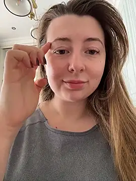 curvyflawless online show from 23, 2, 2026