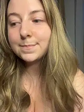 curvyflawless online show from 27, 2, 2025