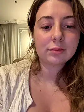 curvyflawless online show from 18, 11, 2025